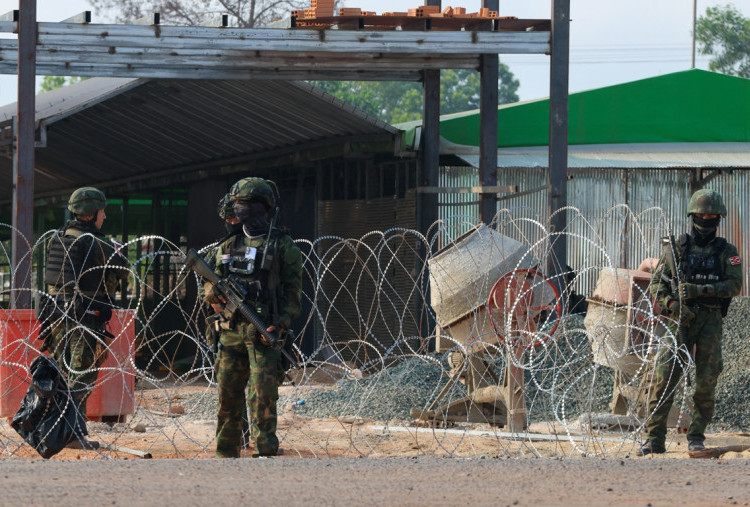 Desa Mencekam di Perbatasan Kamboja-Thailand:  Kamboja Merasa Kehilangan, Thailand Klaim Kemenangan