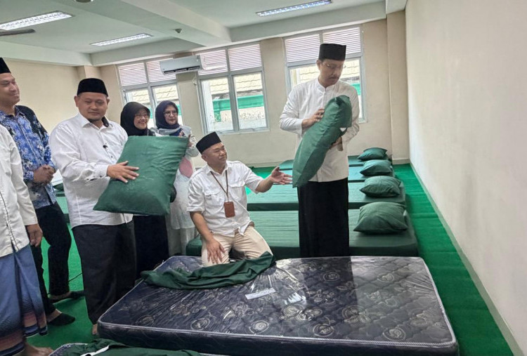Muktamar NU Tinggal 17 Hari, Gus Ipul Tata Bantal di Kamar Muktamirin Tambakberas