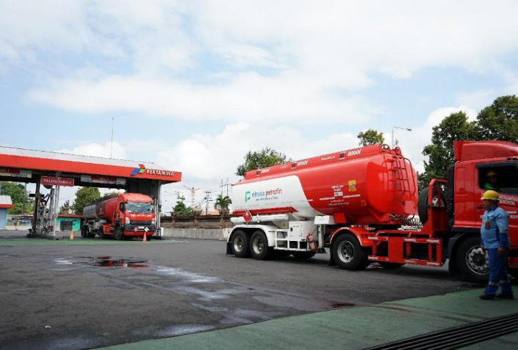 Pertamina Tambah 86 Mobil Tanki Untuk Percepatan Pengiriman BBM ke  Jember