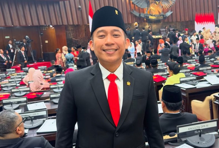 Jadi Anggota DPR RI, Denny Cagur Dapat Pesan dari Istri Begini..