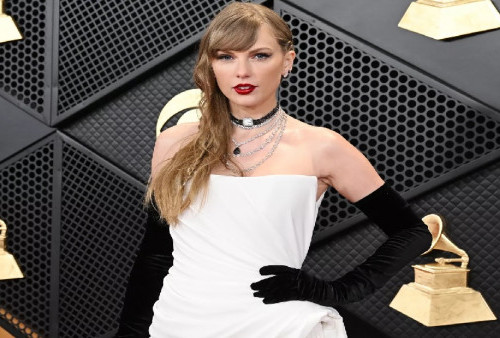 Lipstik Merah Taylor Swift Memikat, Padu Padan Dress Putih dan Berlian 300 Karat di Grammy Awards 2024