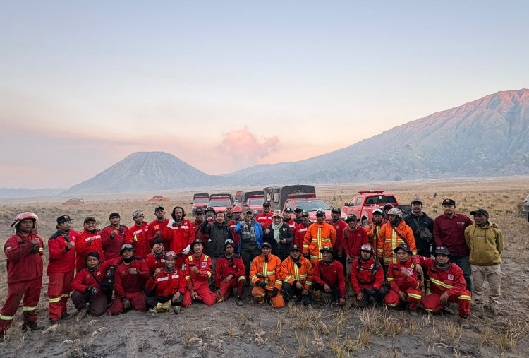 Kabar Terbaru Kebakaran Bromo: Titik Api TNBTS Padam, Kapan Kawasan Wisata Dibuka Kembali?