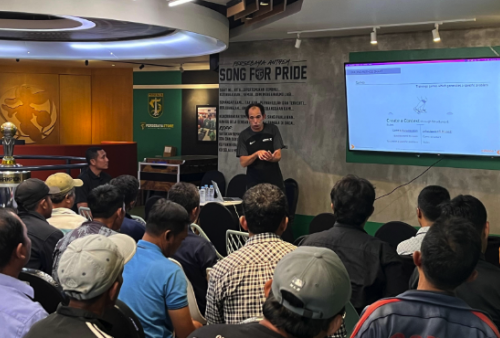 Persebaya Future Lab Gandeng Konsultan Spanyol, Gelar Workshop Pelatih Internal