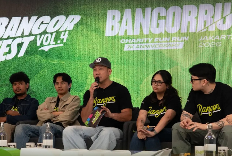 Icip-Icip Menu Baru Burger Bangor Besutan Denny Sumargo, Lanjut Ikut Lari 7K di GBK