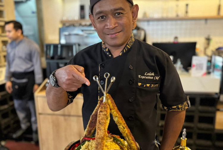 BeSS Mansion Hotel Surabaya Hadirkan Nuansa Timur Tengah Lewat The Little Arabian dan Menu Arabic Mix Grilled