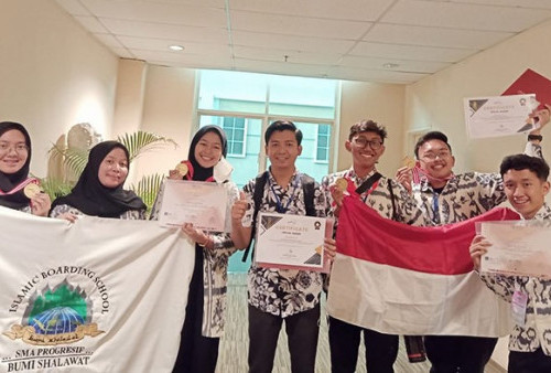 Alpukat dan Kelapa Hantar SMA Progresif Bumi Shalawat Sidoarjo Raih Medali Emas WICE 