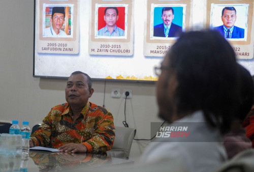 Dalam kegiatan itu turut dihadiri Ketua PDM Surabaya Dr HM Ridlwan MPd, Sekretaris Drs Catur Anang Hutoyo, Wakil PDM Surabaya Bidang Ekonomi H Hasan Cholis SE dan Ketua MPID PDM Surabaya Drs Andi Hariyadi MPdi, beserta pengurus lainnya.