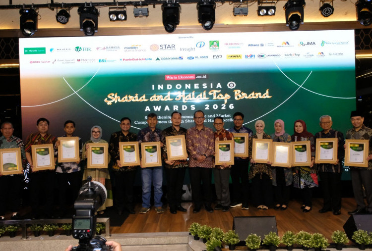 Tren Pasar Keuangan Syariah Naik Daun, 29 Perusahaan Raih Indonesia Sharia and Halal Top Brand Awards 2026