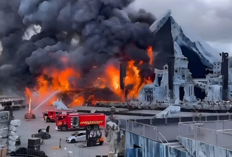 Panggung Festival Tommorowland di Belgia Terbakar, Festival Tetap Digelar