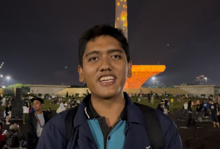 Pertama Kali Tahun Baruan di Monas, Warga Tuban Terkejut: Jauh Lebih Tertib dari Kampung!