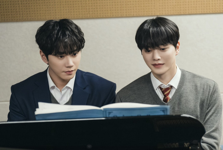 Nonton Drama Korea Four Hands, Two Sonatas Episode 1-12 Sub Indo, Ketika Dua Pianis Berbakat Bertemu 