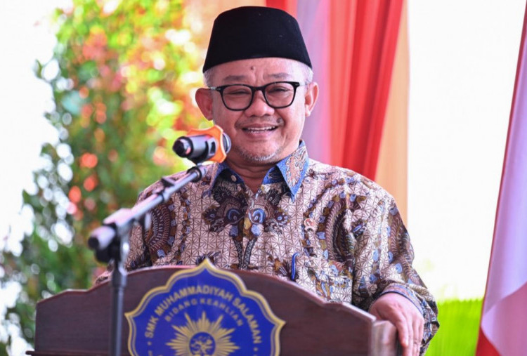 Mendikdasmen Larang Pelajar Ikut Demo, Ini Alasannya