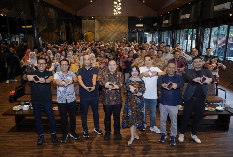 Telkomsel Hadirkan Roadshow Terpujilah GURU di Surabaya untuk Tingkatkan Kompetensi Digital Guru
