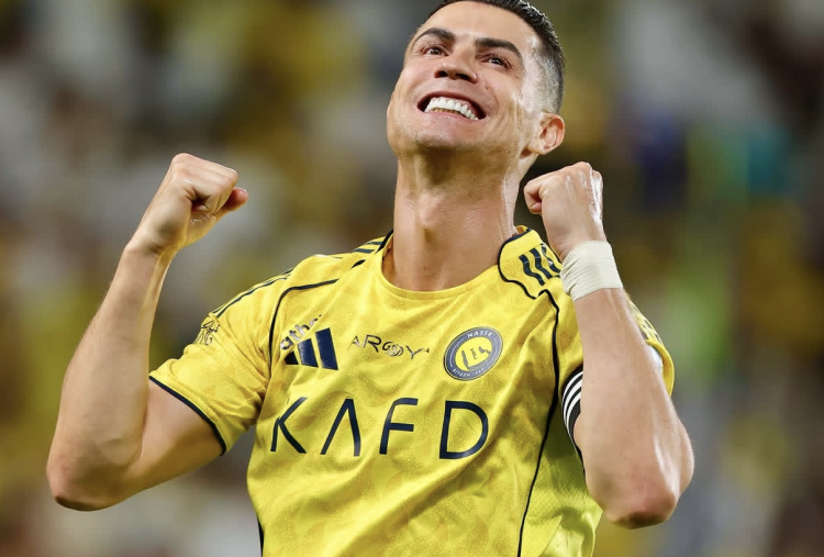 Cristiano Ronaldo Buru Gol ke-1000, Brace CR7 Bantu Al-Nassr Cukur Al-Najma  