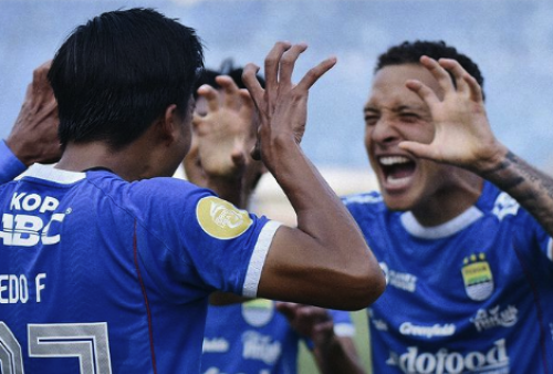 Update Klasemen Persib dan Persebaya: Maung Bandung ke Tiga Besar, Bajol Ijo Terancam