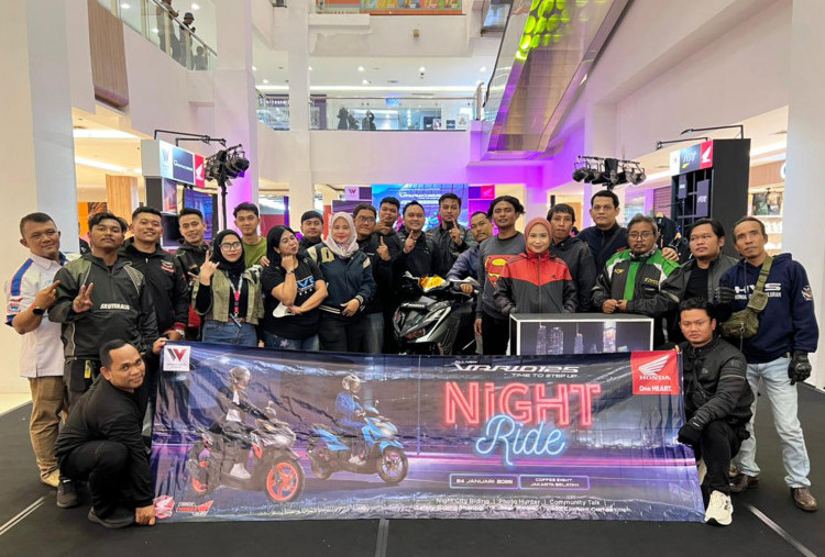 Night Ride Bareng Komunitas, All New Honda Vario 125 Satukan Komunitas