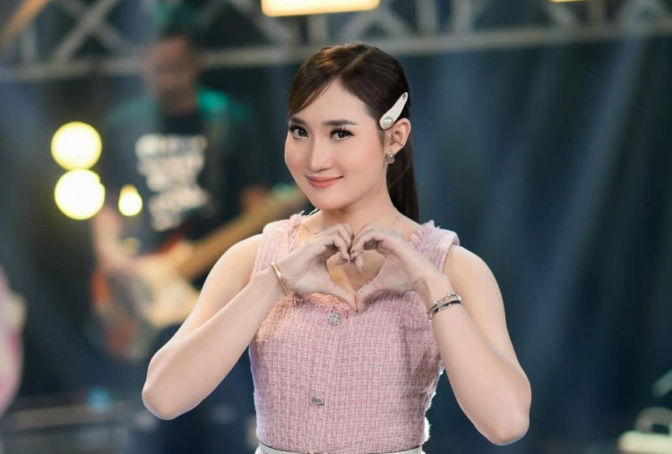 Cheng Yu Pilihan Penyanyi Yeni Inka: Tie Chu Cheng Zhen