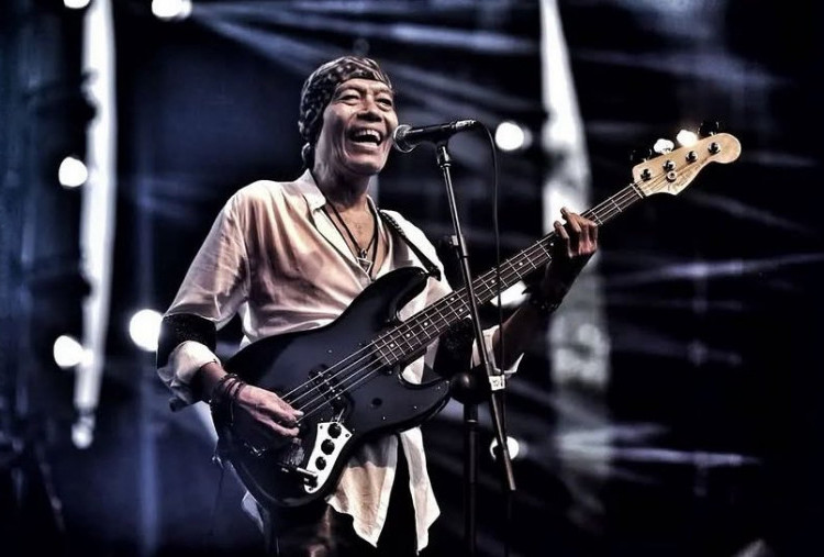 KABAR DUKA: Donny Fattah, Bassis Band Rock 'God Bless' Meninggal Dunia