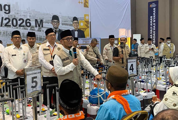 Kemenhaj Ancam Cabut Izin KBIH Nakal, Publik Persoalkan Lemahnya Pengawasan