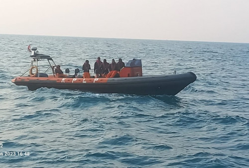 Kemenhub Kerahkan Kapal Cari Korban Hilang KM Dewi Noor 1 