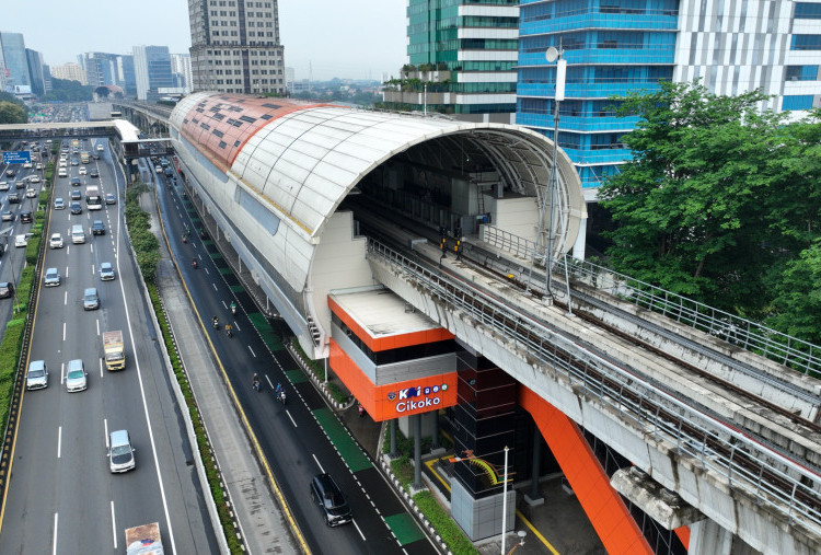 Lebaran Lebih Lancar, LRT Jabodebek Tingkatkan Integrasi Antarmoda Akses ke Destinasi Wisata