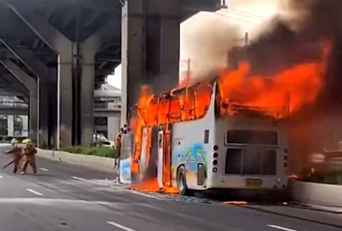 Puluhan Siswa Tewas Terbakar Dalam Bus di Thailand, Pecah Ban Disinyalir Penyebab Terjadinya Tabrakan  