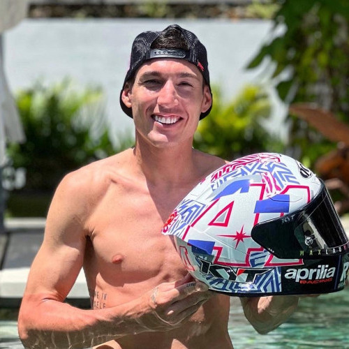 Demi Followers Instagram, Aleix Espargaro Bakal Lempar Helm Balapnya ke Penonton MotoGP Mandalika 