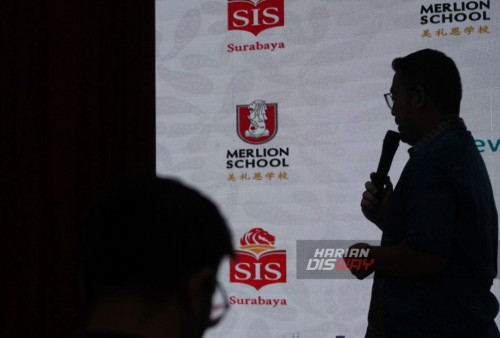 Merlion School melakukan kerjasama strategis dengan SIS Group of Schools di Surabaya, Jawa Timur, Sabtu 2 September 2023. Dalam rangka meningkatkan kualitas pendidikan dan mencetak generasi bangsa yang hebat di abad 21, Merlion School melakukan kerjasama strategis dengan SIS Group of Schools. SIS Group of Schools secara resmi memperkenalkan SIS Surabaya yang menjadi sebuah tonggak baru pendidikan bagi masyarakat Surabaya. (Nadia Aliya/Harian Disway)
