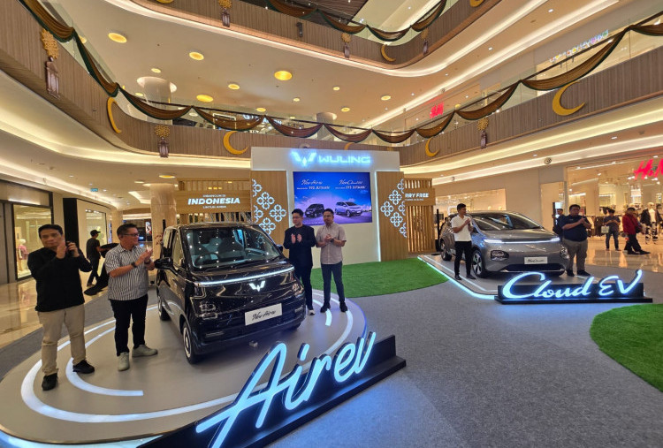 Wuling Luncurkan New Air EV dan Cloud EV di Surabaya, Siap Kuasai Pasar Mobil Listrik Jawa TImur!