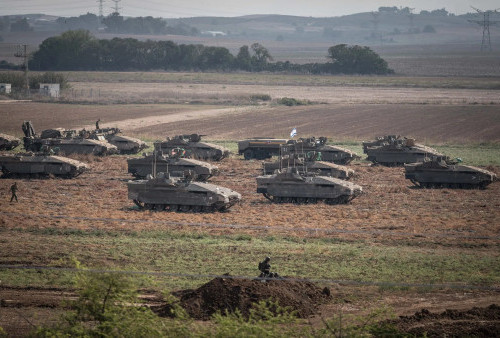 Ketika Serangan Total Israel ke Gaza Tertunda Cuaca
