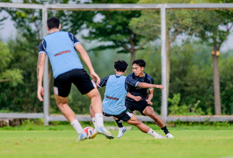 Persebaya Kedatangan Dua Pemain Baru, Bagus Buat Kompetisi Skuad Bajol Ijo