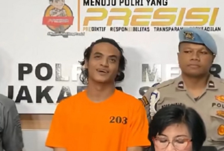 Jadi Tersangka, Vadel Badjideh Tetap Santui