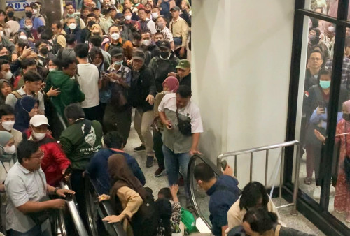 Viral Eskalator Stasiun Manggarai Tiba-tiba Berbalik Arah Saat Jam Sibuk, KCI Minta Maaf