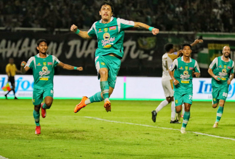 Persebaya Ditahan Imbang Dewa United 1-1, Rekor Empat Kemenangan Beruntun Terhenti