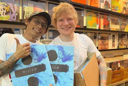 Bikin Heboh! Ed Sheeran Blusukan ke Pasar Santa Jakarta Sebelum Konser