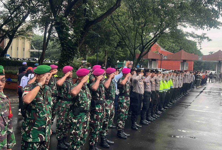 Sebanyak 520 Personel Gabungan Amankan 10 Titik Perayaan Tahun Baru 2026 di Jakarta Timur