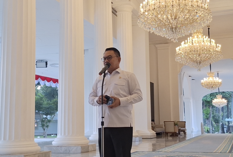 Prabowo Perintahkan Karhutla Ditangani Tanpa Menunggu Hujan, 98 Kasus Korporasi Masuk Penyidikan