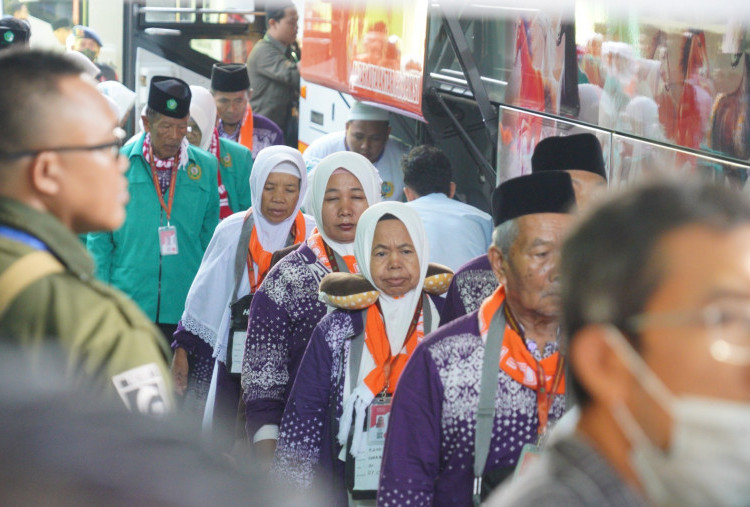 Jemaah Haji Mulai Masuk Asrama Haji Hari Ini, Kloter Pertama Terbang Esok Hari  