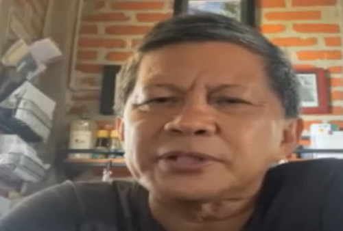 Rocky Gerung Sindir Keras Bisikan 'Sayang' di Rapat Komisi III Bareng Kapolri: Ini Menyangkut Situasi...