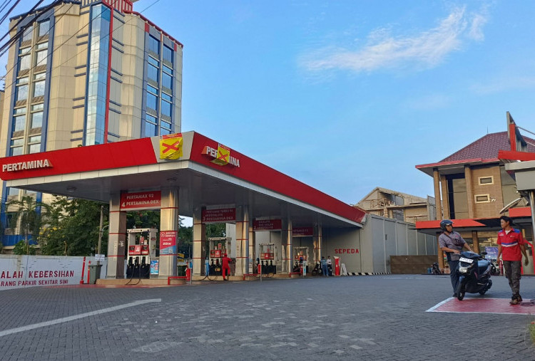 Tak Bayar Pajak, Pemkot Surabaya Ancam Bongkar 97 Reklame Penanda SPBU Pertamina
