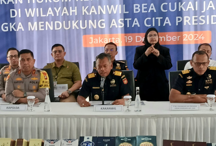 Tiktokers Inisial HD Ditangkap Bea Cukai Jakarta Gegara Pasarkan Rokok Ilegal Via Online