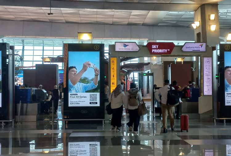 Daftar Lengkap Penerbangan Timur Tengah yang Dibatalkan dari Bandara Soetta Imbas Serangan Israel-Iran