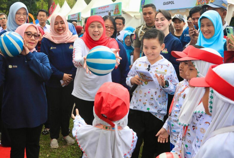 Gubernur Khofifah Tegaskan Pemenuhan Hak Anak Jadi Investasi Strategis Bangsa