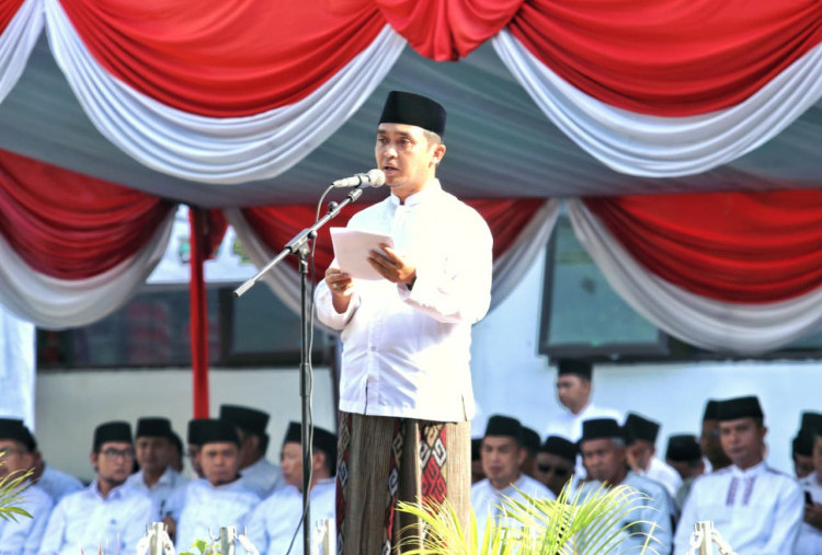 Satu Dekade Peringatan Hari Santri Nasional, Wali Kota Pasuruan Beri Dukungan Para Santri Menjadi Pilar Generasi Emas