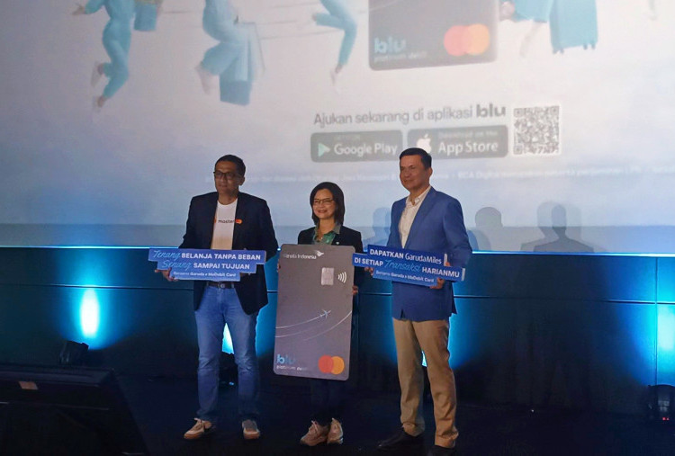 Blu by BCA Digital Luncurkan Kartu Debit Co-brand dengan Garuda Indonesia, Tawarkan Banyak Benefit