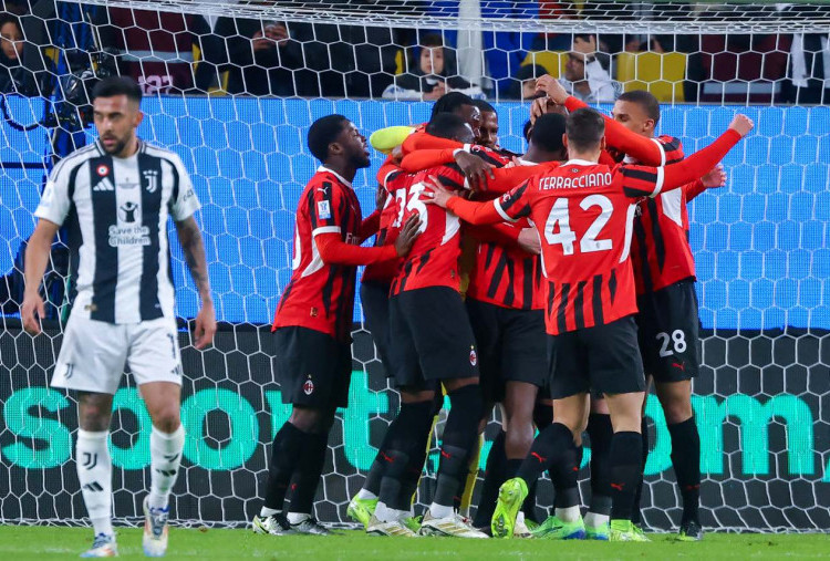 Juventus vs Milan 1-2: Gol Bunuh Diri Gatti Bawa Rossoneri ke Final Piala Super Italia