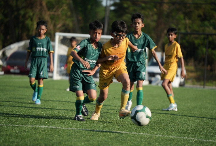 Penutupan Anniversary Persebaya ke-99, Gelar Youthcon dan Beri Penghormatan Buat Andie Peci