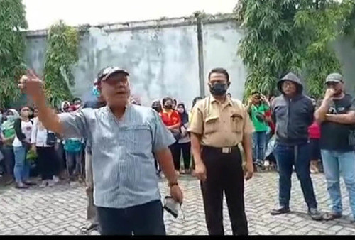 Karyawan PT SS Utama Demo Gegara Gaji Turun, Perwakilan Pabrik: Keluar Semua Pun Ndak Apa-apa!