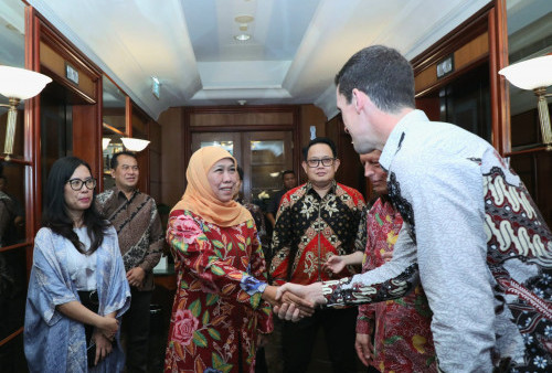 Khofifah Jamu Perwakilan Dagang PM Inggris, Bahas Kerjasama MRT Surabaya, Pendidikan, Kesehatan, dan Energi 