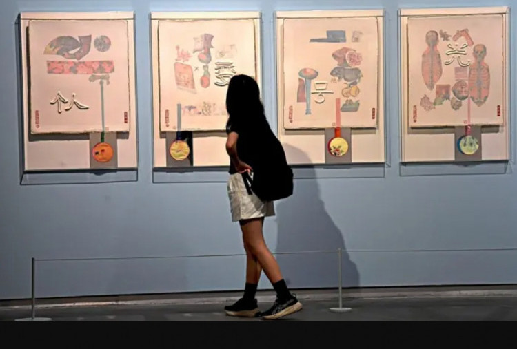 Pameran Robert Rauschenberg di Kuala Lumpur, Menelusuri Inspirasi Seni dari Asia